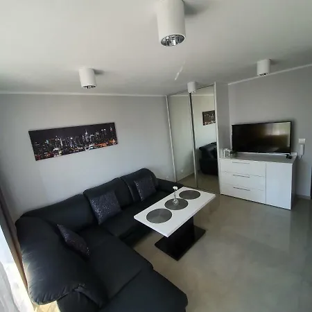 Perfektmari Moderner Piast 4 *